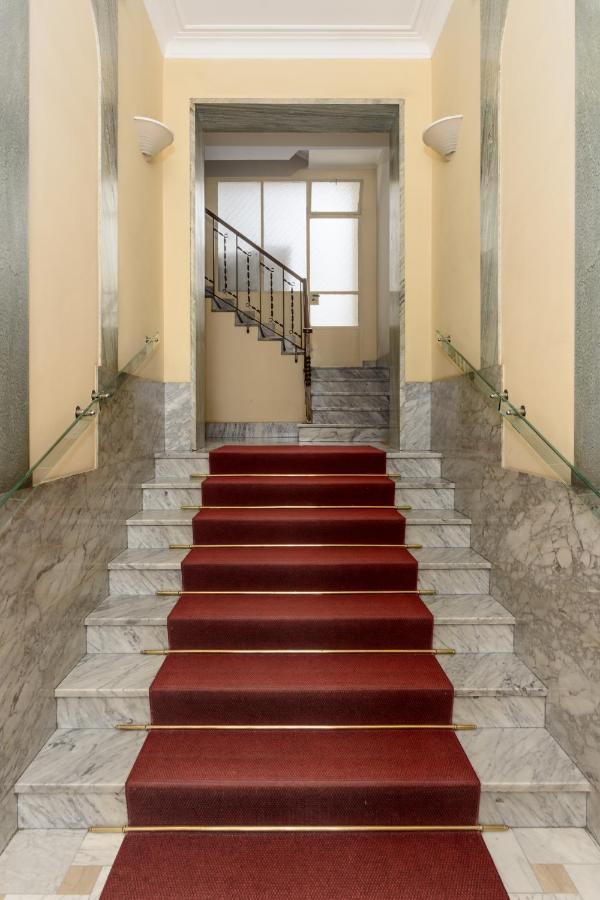 Centro Torino Elegante E Moderno Bilocale Apartment Exterior photo